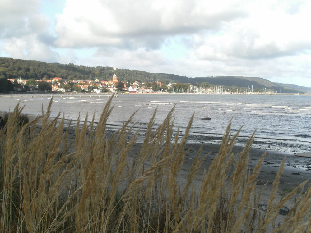 Gezicht op B&aring;stad