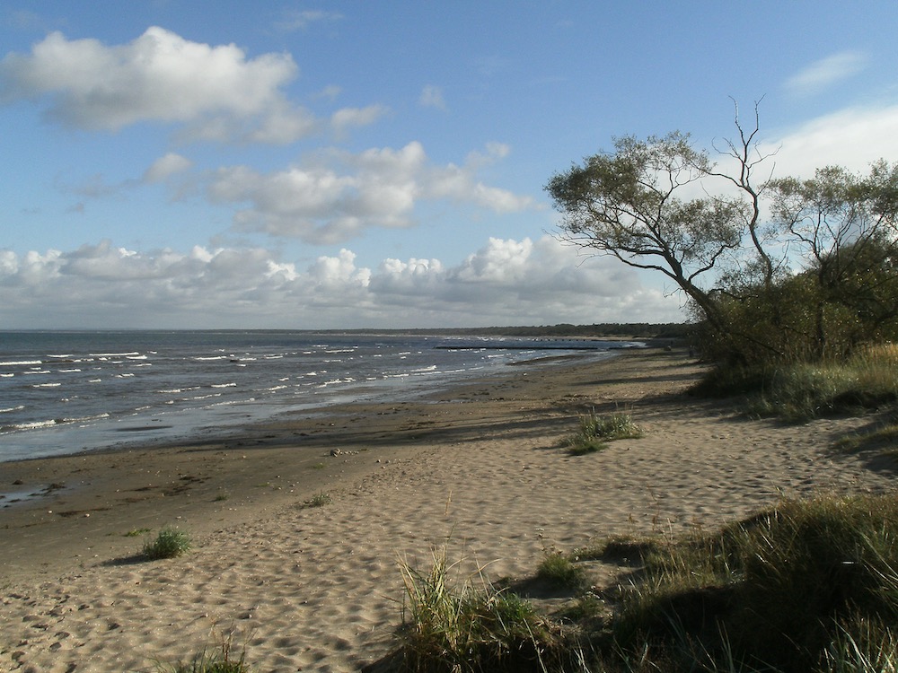 Strand bij B&aring;stad